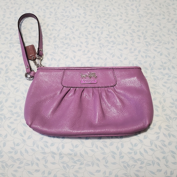 COACH Wristlet/Clutch Purse - Mauve/Purple - Picture 1 of 7
